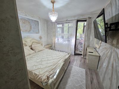 Apartament cu 4 camere de vânzare în Tomis Nord, Constanța – fotografia 2 din 17