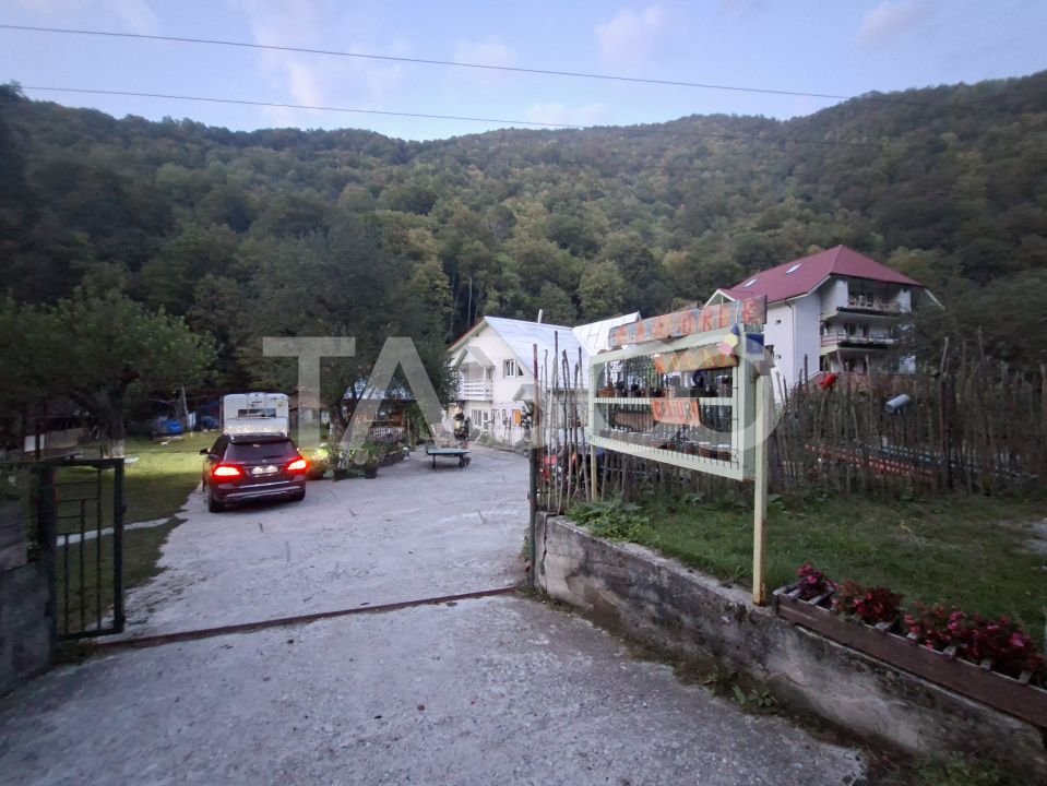 Casă cu 29 camere de vânzare în Valea Macesului – fotografia 49 din 49
