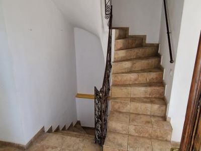 Casă cu 6 camere de închiriat în Calea Calarasilor, București – fotografia 5 din 14