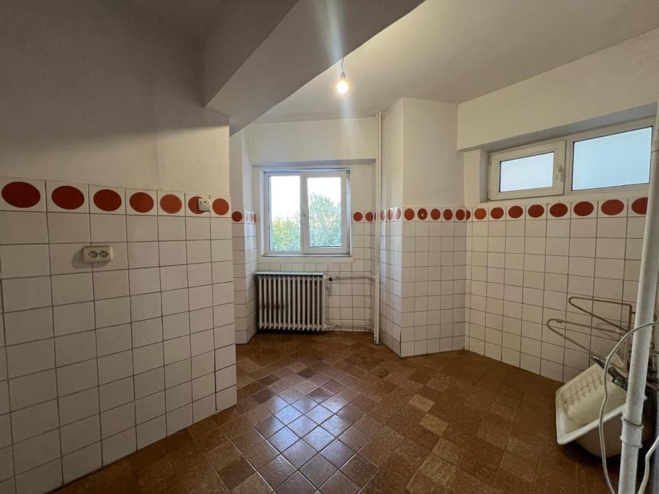 Apartament cu 2 camere de vânzare în Unirii, București – fotografia 17 din 27