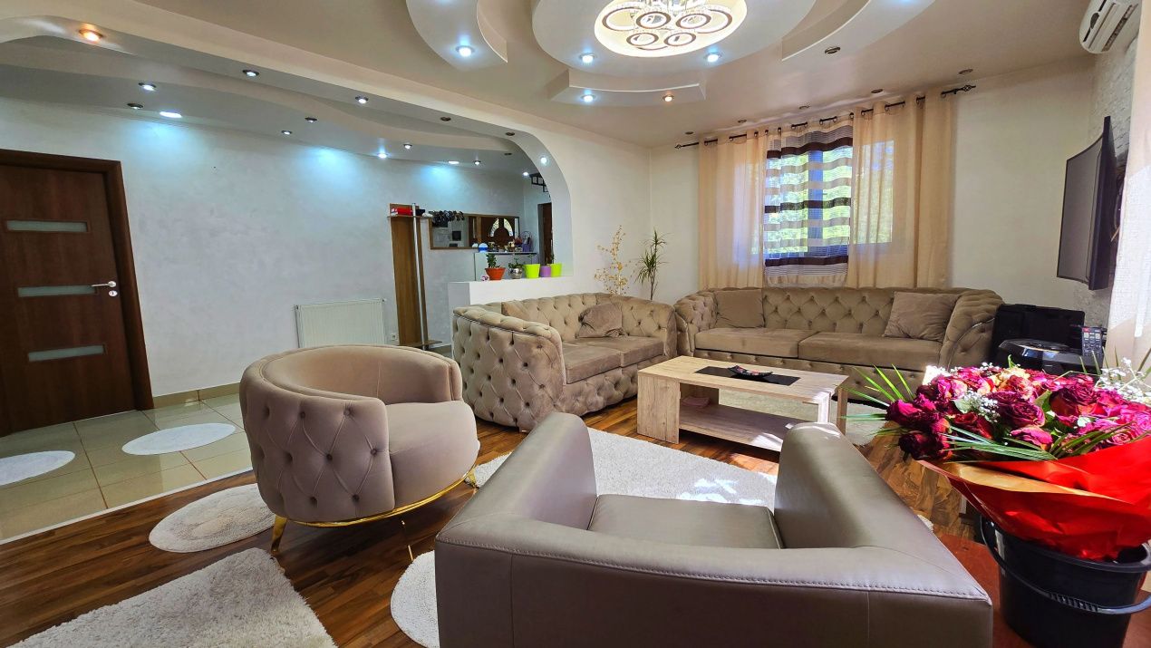 Casă cu 8 camere de vânzare în Central, Afumați – fotografia 21 din 91