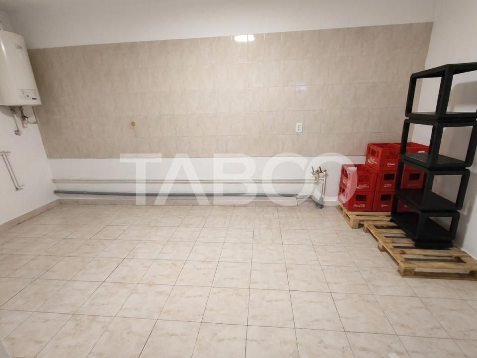 Spațiu comercial cu 3 camere de închiriat în Centrul Istoric, Sibiu – fotografia 2 din 5