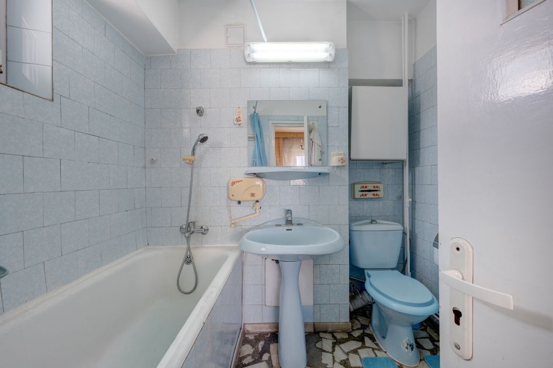 Apartament cu 4 camere de vânzare în 1 Mai, București – fotografia 19 din 28