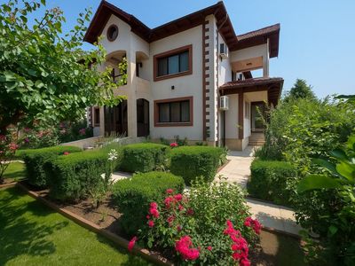 Casă cu 7 camere de vânzare în Snagov – fotografia 4 din 19