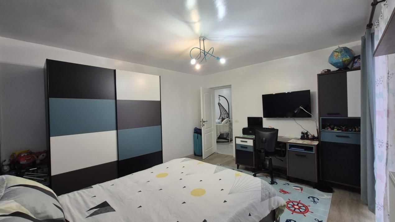Casă cu 3 camere de vânzare în Central, Geamana – fotografia 12 din 17