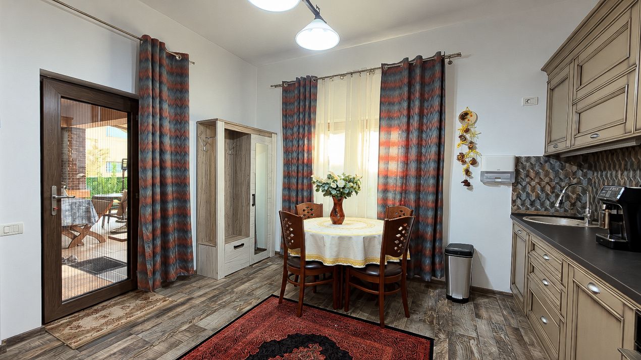 Casă cu 5 camere de vânzare în Cumpăna – fotografia 22 din 34