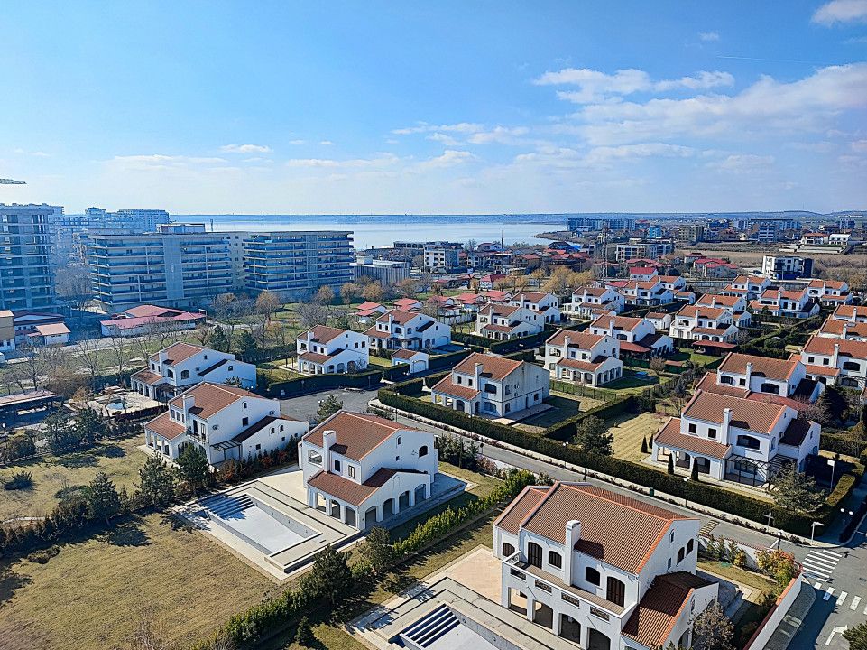 Apartament cu 2 camere de vânzare în Central, Mamaia-Sat – fotografia 32 din 36