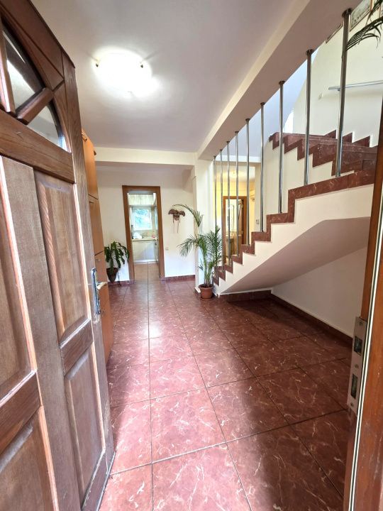 Casă cu 6 camere de vânzare în Est, Bragadiru – fotografia 5 din 22