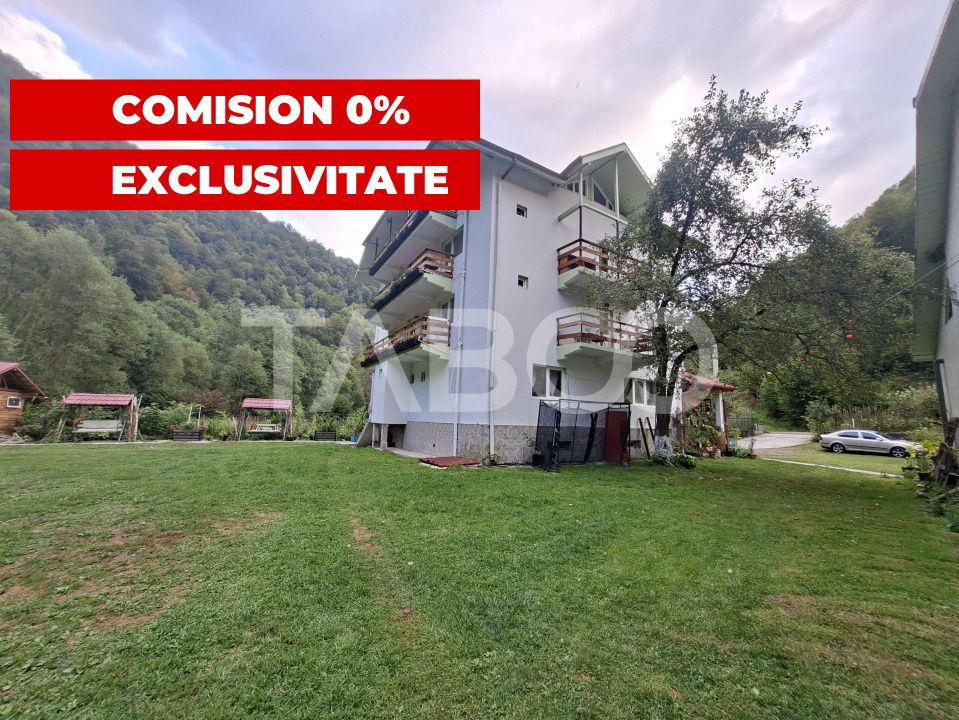 Casă cu 29 camere de vânzare în Valea Macesului – fotografia 1 din 49