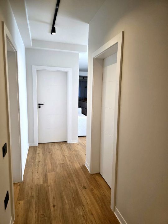 Apartament cu 3 camere de închiriat în Faleza Nord, Constanța – fotografia 23 din 24