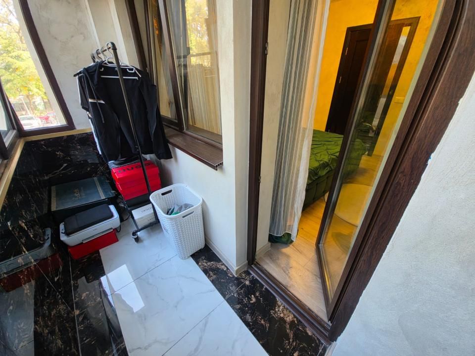 Apartament cu 4 camere de vânzare în Tomis Nord, Constanța – fotografia 8 din 17