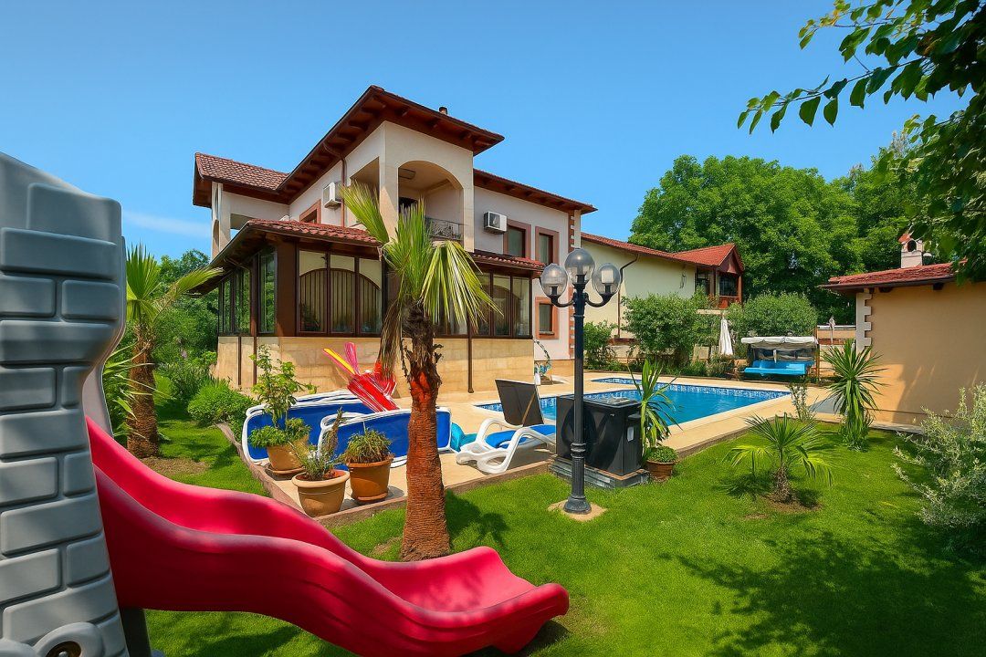 Casă cu 7 camere de vânzare în Snagov – fotografia 5 din 19