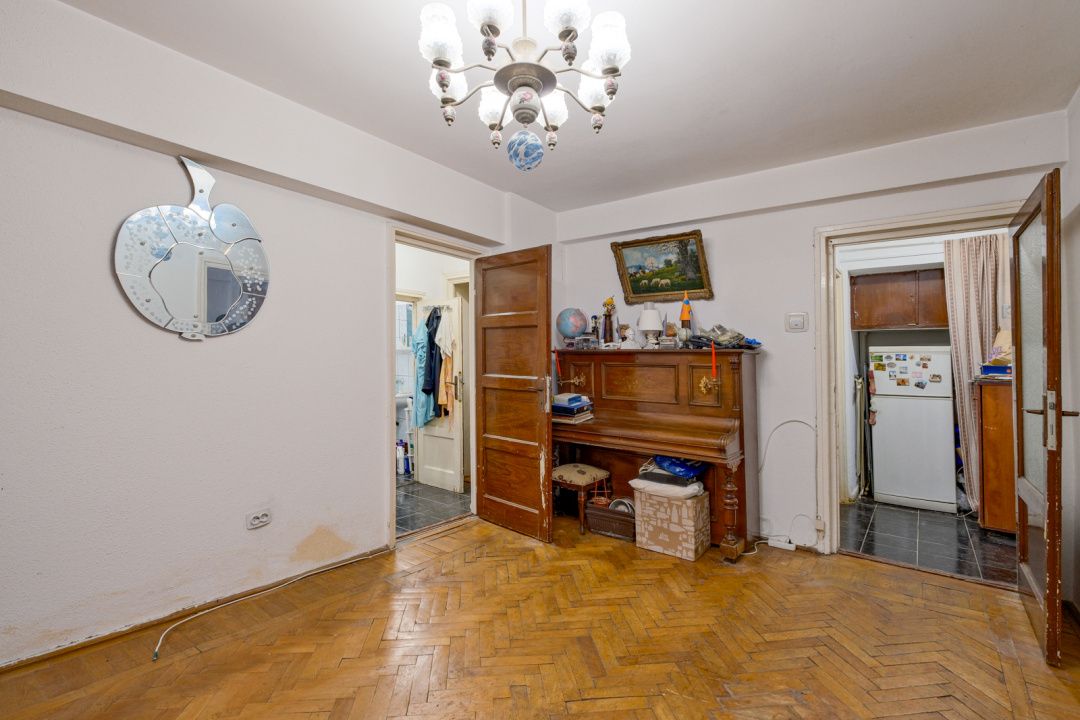 Apartament cu 4 camere de vânzare în Basarabia, București – fotografia 5 din 9
