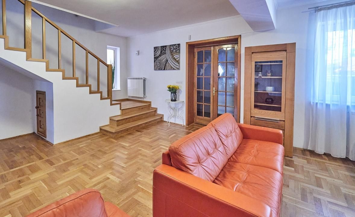 Casă cu 6 camere de închiriat în Bucureștii Noi, București – fotografia 1 din 30