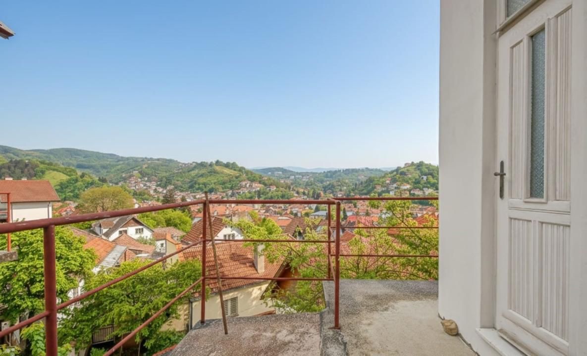 Casă cu 5 camere de vânzare în Schei, Brașov – fotografia 3 din 31
