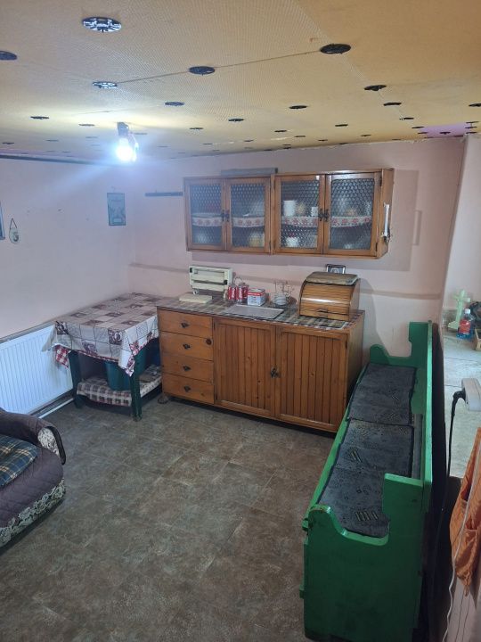Casă cu 3 camere de vânzare în Central, Cricau – fotografia 36 din 54