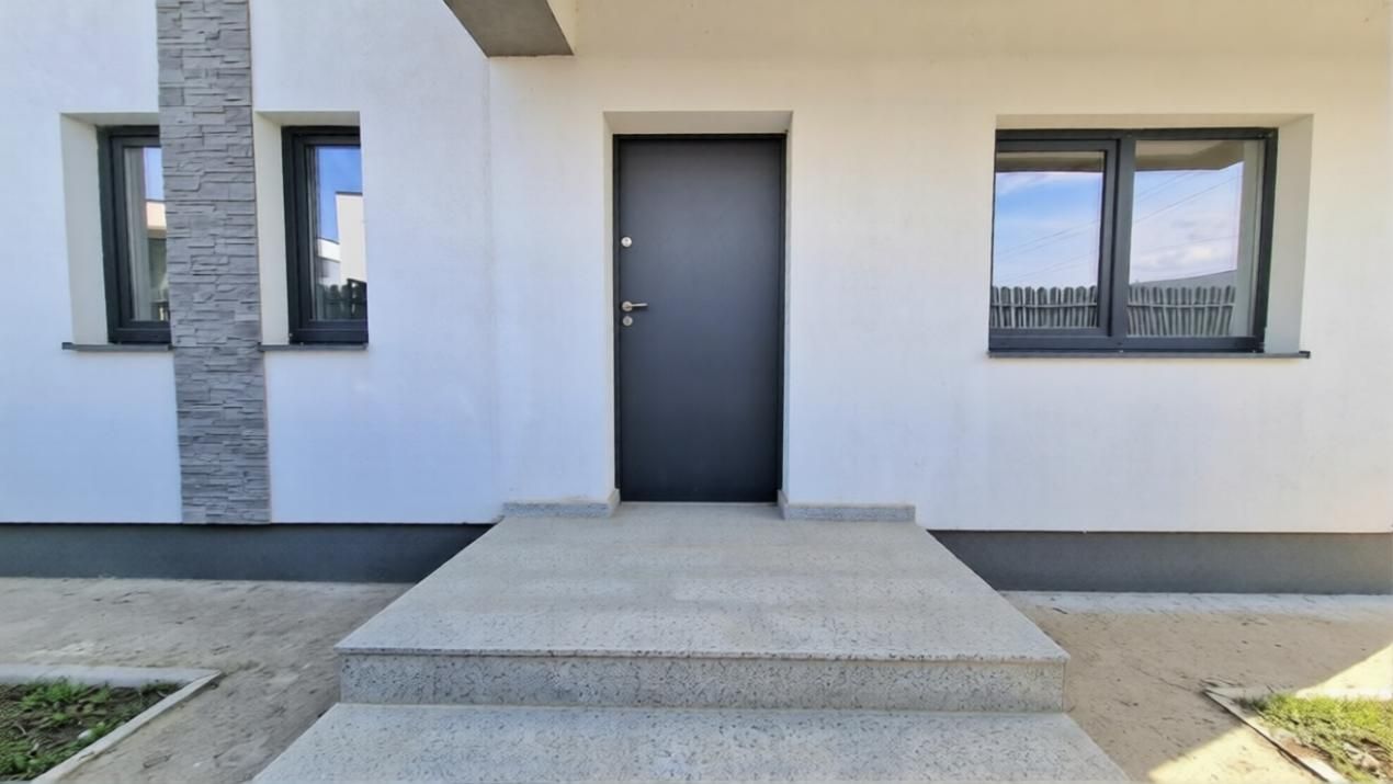 Casă cu 4 camere de vânzare în Sud, Tunari – fotografia 7 din 17