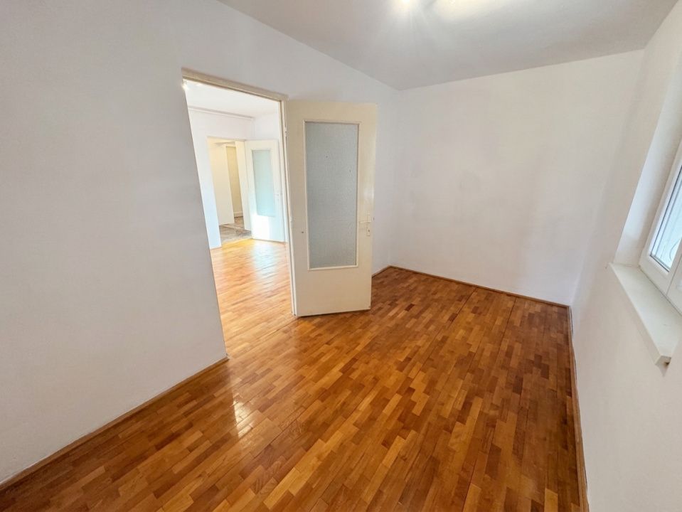 Apartament cu 2 camere de vânzare în Lazaret, Sibiu – fotografia 3 din 7