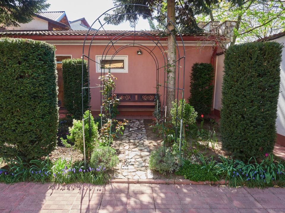 Casă cu 6 camere de închiriat în Bucureștii Noi, București – fotografia 23 din 30
