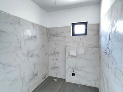 Casă cu 4 camere de vânzare în Bragadiru – fotografia 3 din 14