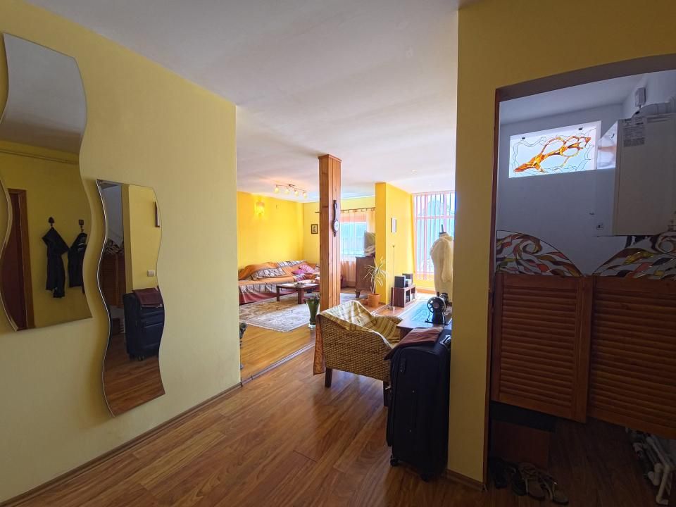 Casă cu 6 camere de vânzare în Faleza Nord, Constanța – fotografia 8 din 23