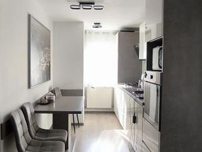 Apartament cu 3 camere de vânzare în Manastur / Taberei, Cluj-Napoca – fotografia 2 din 18