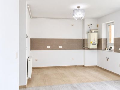 Apartament cu 2 camere de închiriat în Tractorul, Brașov – fotografia 4 din 9