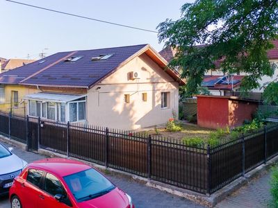 Casă cu 4 camere de vânzare în Podul de Piatra, Iași – fotografia 2 din 18