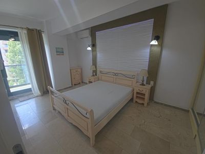 Apartament cu 2 camere de vânzare în Central, Mamaia – fotografia 5 din 26