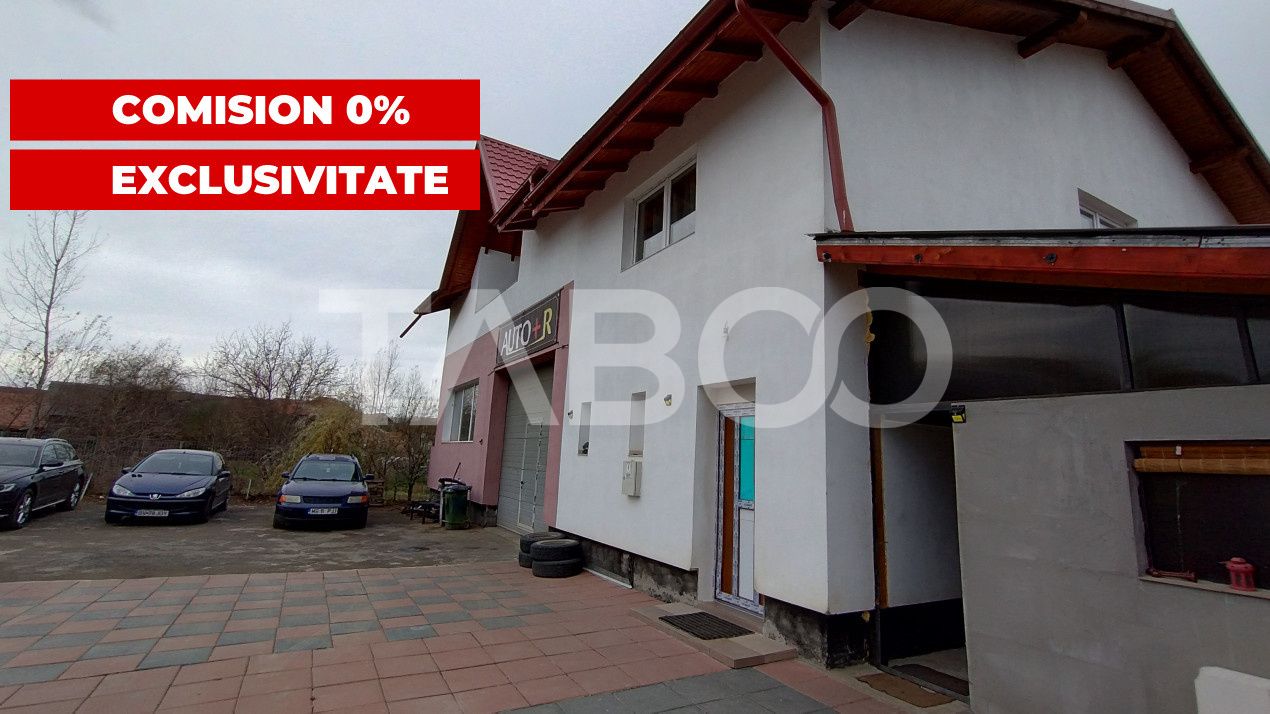 Casă cu 10 camere de vânzare în Rausor – fotografia 1 din 24