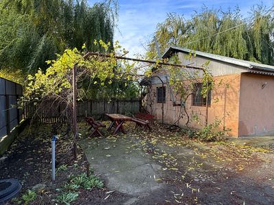 Spațiu comercial cu 5 camere de vânzare în Însurăței – fotografia 2 din 16