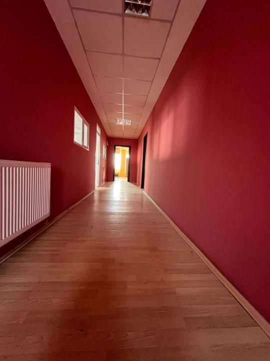 Spațiu de birouri cu 5 camere de închiriat în Exterior Est, Găești – fotografia 5 din 10