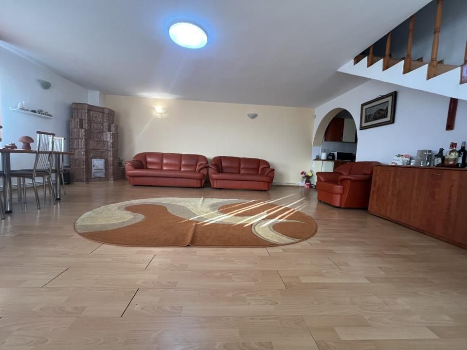 Casă cu 4 camere de vânzare în Central, Magura (Hulubesti) – fotografia 18 din 41