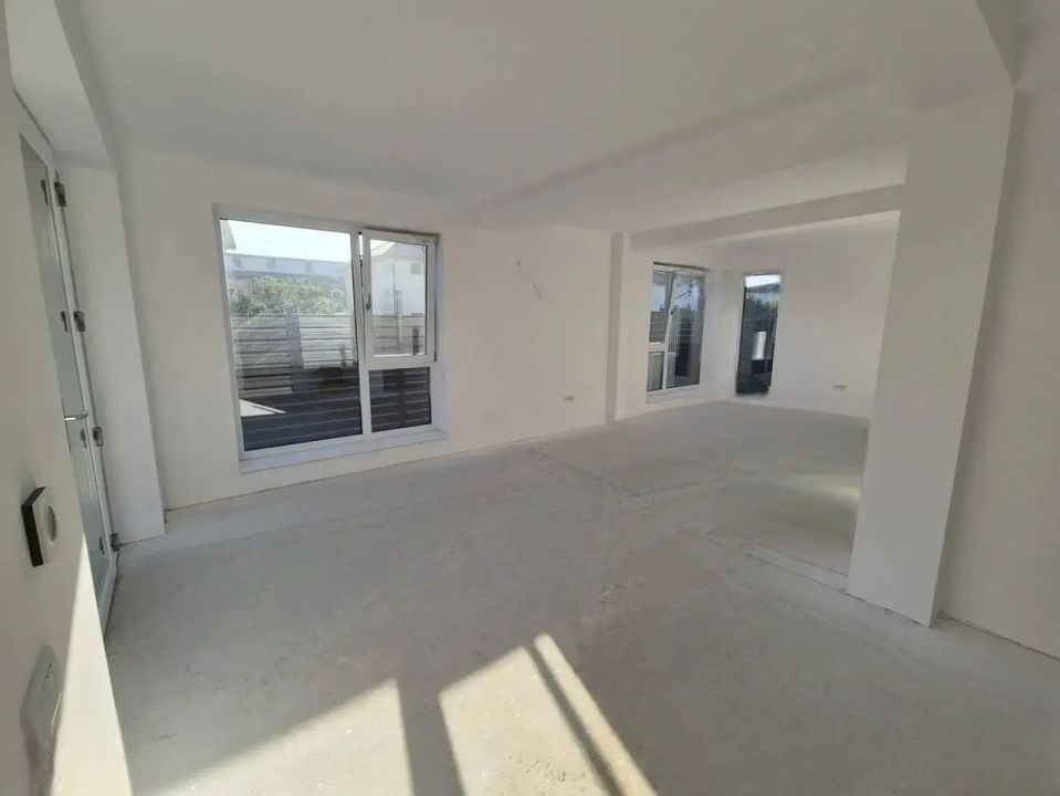 Casă cu 7 camere de vânzare în Central, Tunari – fotografia 13 din 13