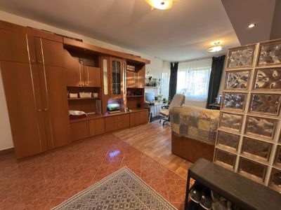 Apartament cu 2 camere de vânzare în Manastur / Edgar Quinet, Cluj-Napoca – fotografia 2 din 14