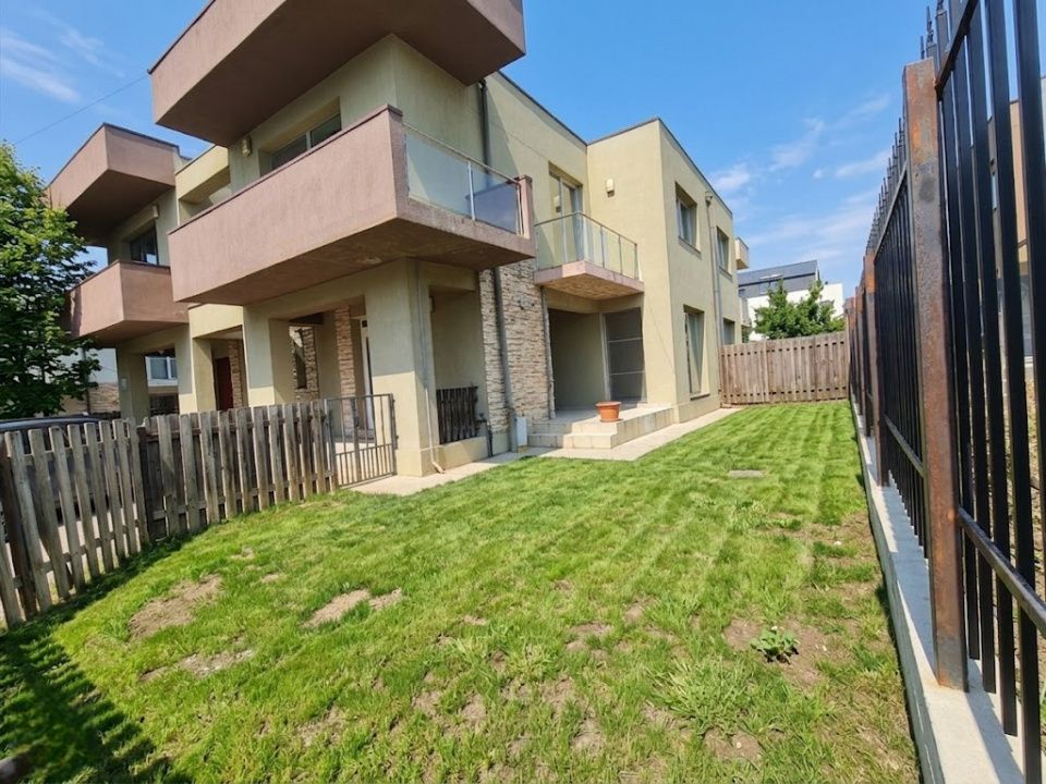 Casă cu 4 camere de vânzare în Central, Tunari – fotografia 3 din 25
