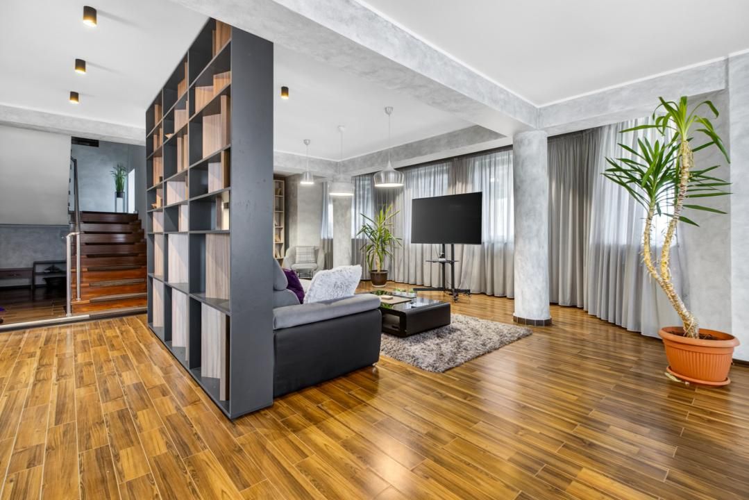 Casă cu 6 camere de închiriat în Stupini, Brașov – fotografia 4 din 26