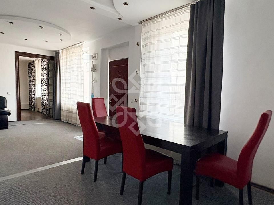 Apartament cu 2 camere de vânzare în Central, Oradea – fotografia 12 din 18