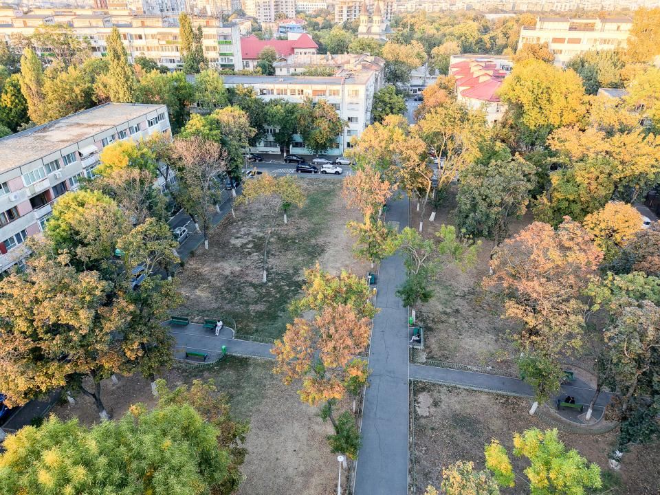 Apartament cu 2 camere de vânzare în Eroii Revolutiei, București – fotografia 26 din 35