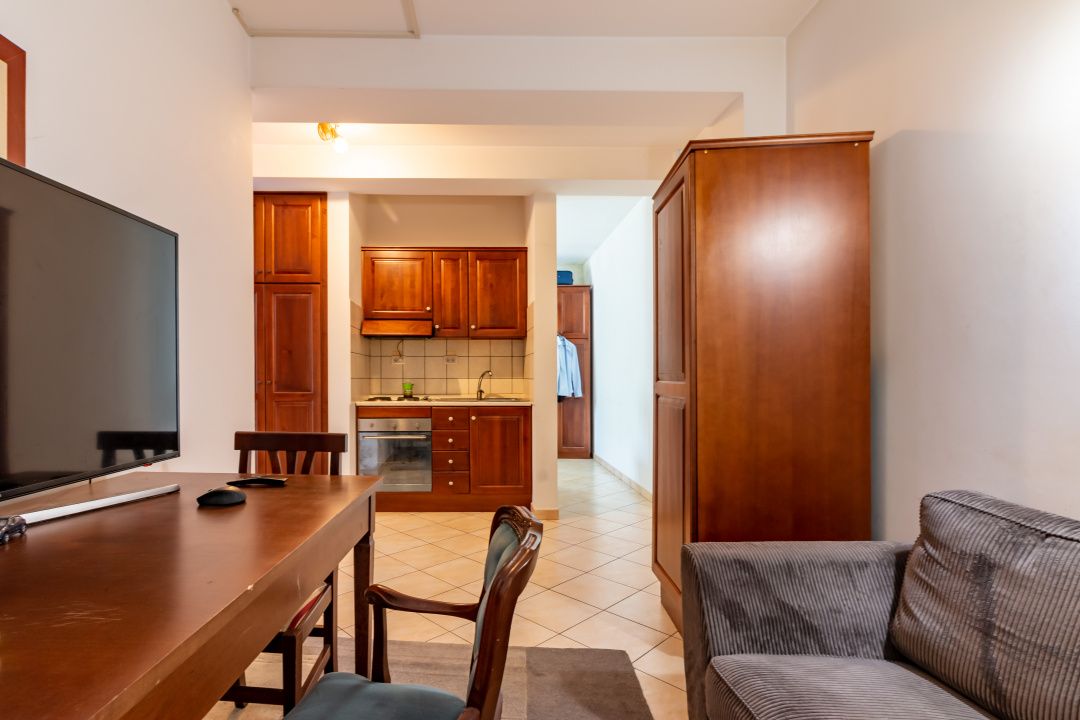 Hotel / pensiune cu 9 camere de vânzare în Unirii, București – fotografia 22 din 49
