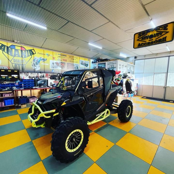Spațiu industrial cu 4 camere de vânzare în Central, Roman – fotografia 12 din 14