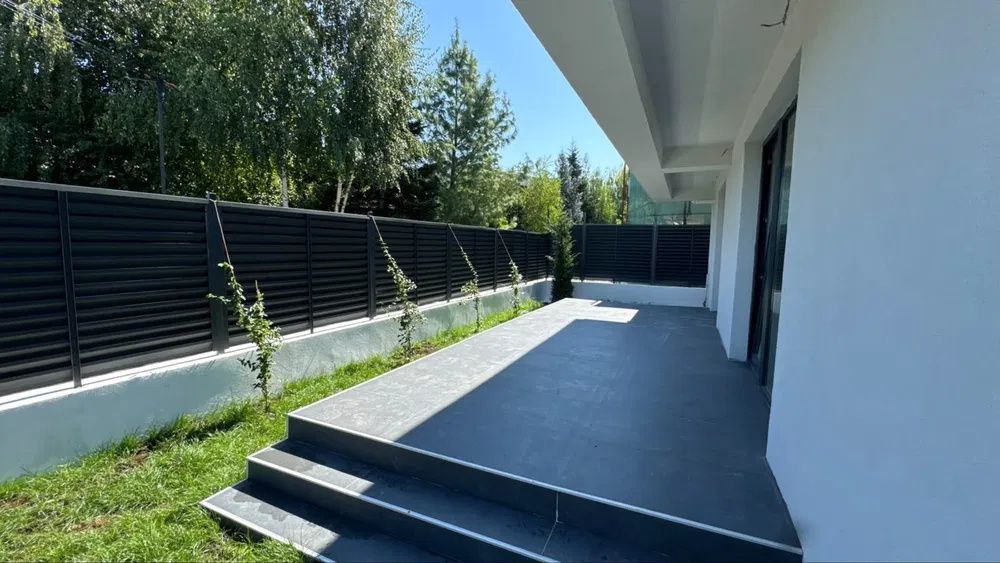 Casă cu 5 camere de vânzare în Otopeni – fotografia 4 din 12