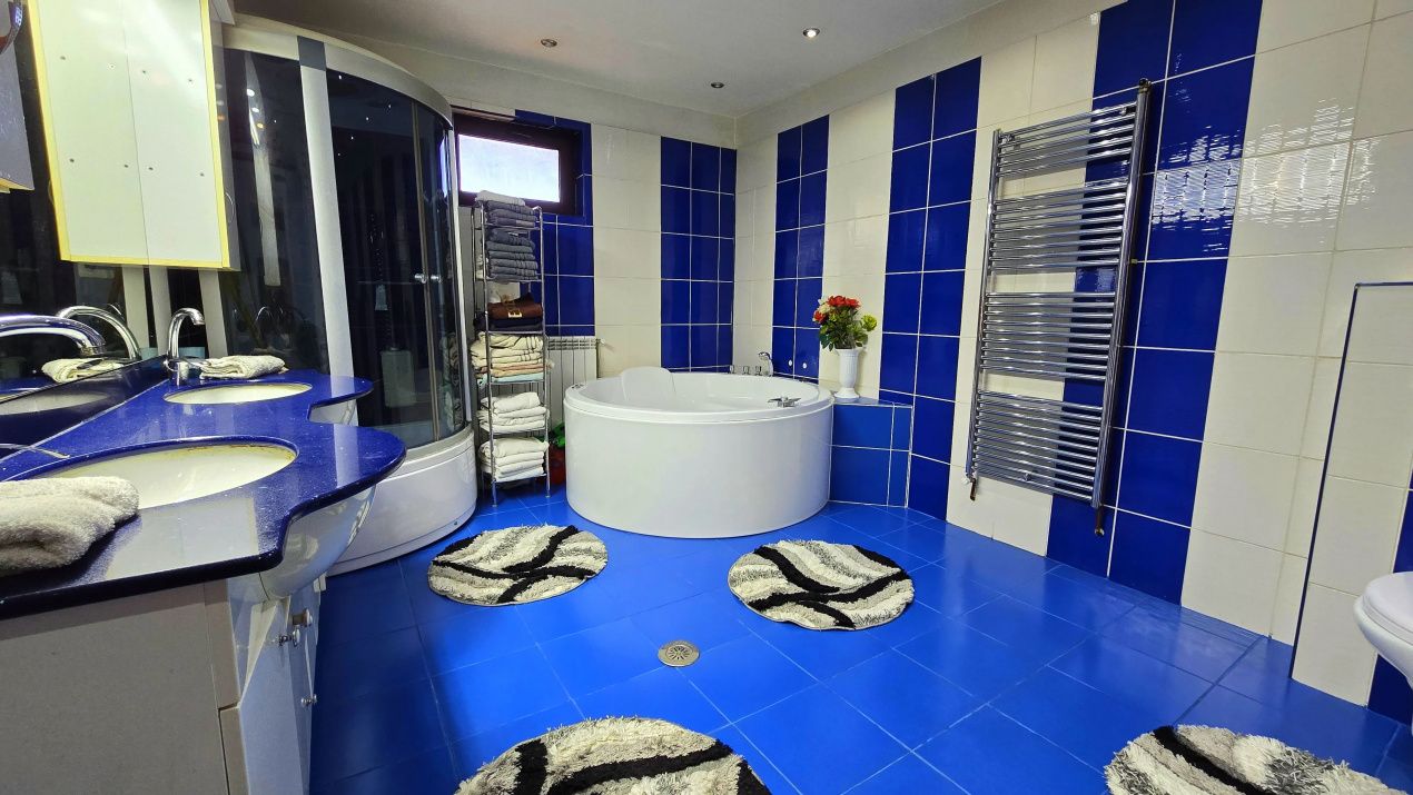 Casă cu 8 camere de vânzare în Central, Afumați – fotografia 8 din 91