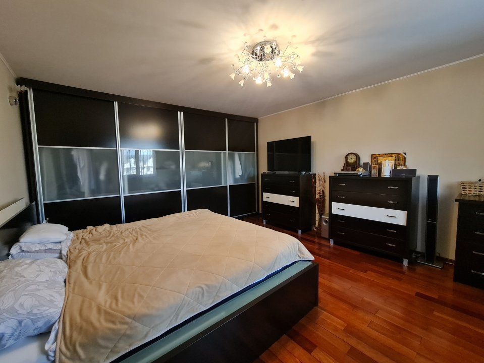 Casă cu 6 camere de vânzare în Domnești – fotografia 26 din 36