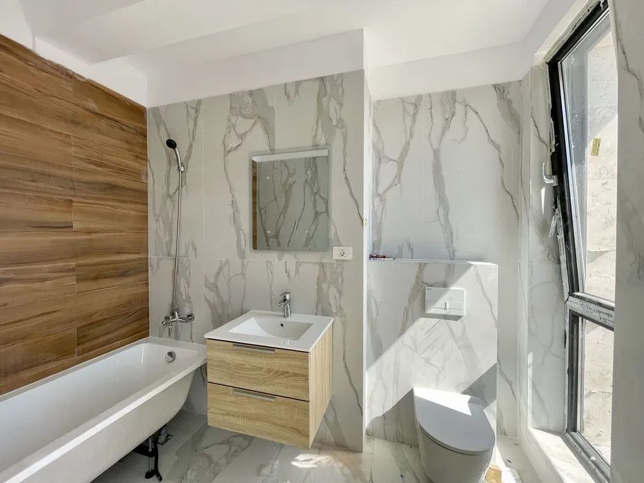 Casă cu 5 camere de vânzare în Central, Tunari – fotografia 7 din 17