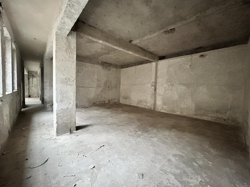 Spațiu comercial cu 30 camere de vânzare în Central, Popești-Leordeni – fotografia 10 din 14