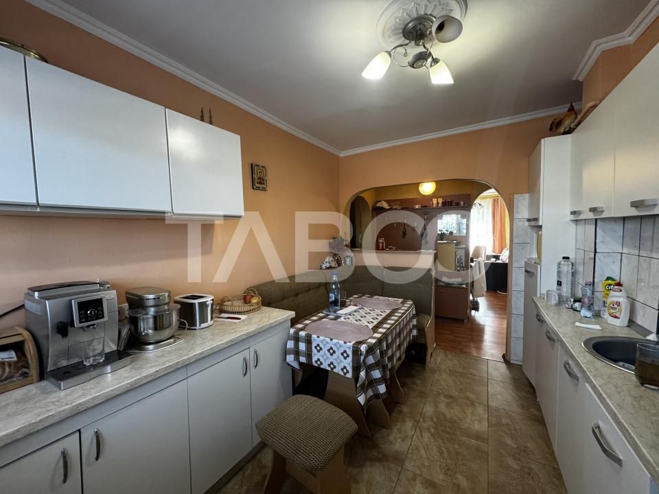Apartament cu 4 camere de vânzare în Cisnădie – fotografia 16 din 19