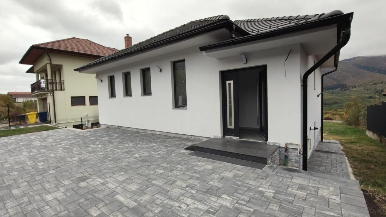 Casă cu 4 camere de vânzare în Sud-Vest, Cisnadioara – fotografia 6 din 25