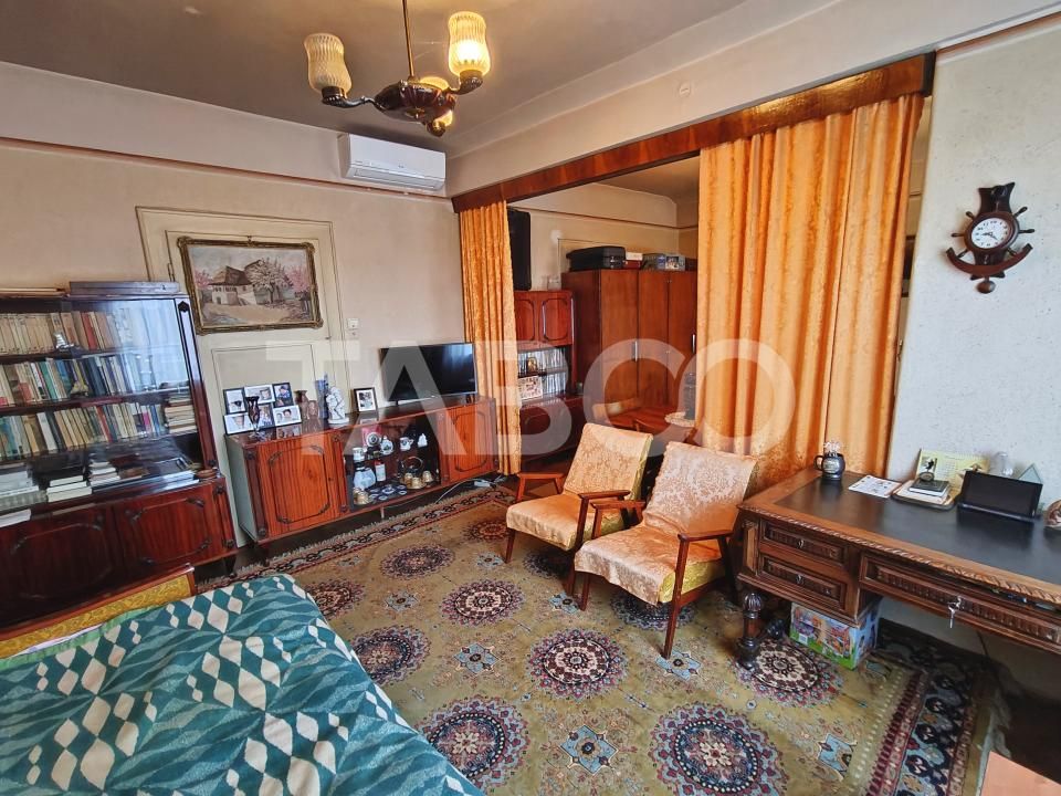 Apartament cu 3 camere de vânzare în Centrul Istoric, Sibiu – fotografia 8 din 9