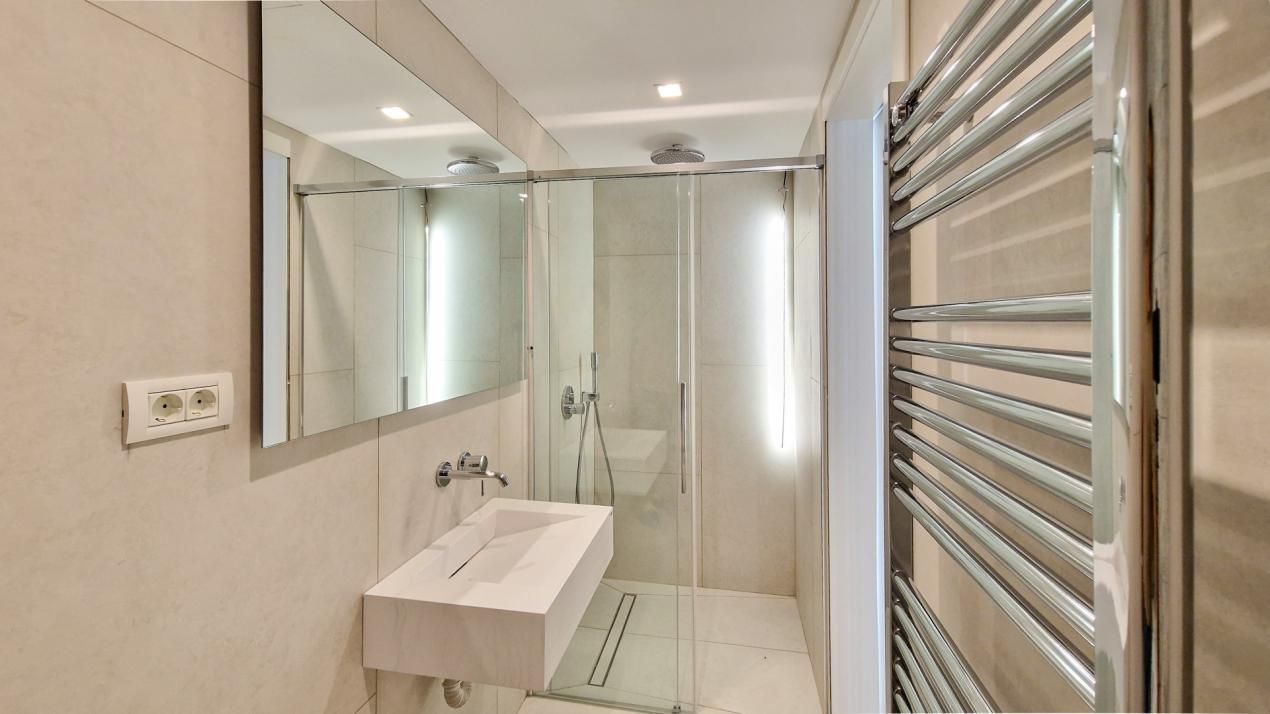 Casă cu 5 camere de vânzare în Central, Voluntari – fotografia 50 din 60